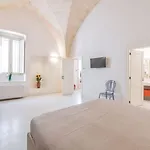 Casa Magade